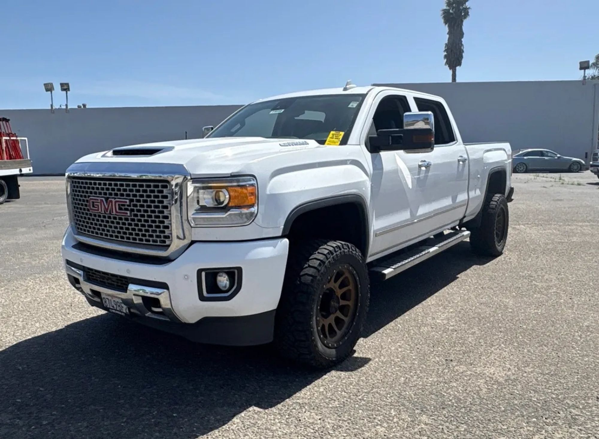 gmc sierra 2500 denali hd 2017 1GT12UEY5HF197972 image gmc sierra 2500 denali hd 2017 1GT12UEY5HF197972 image